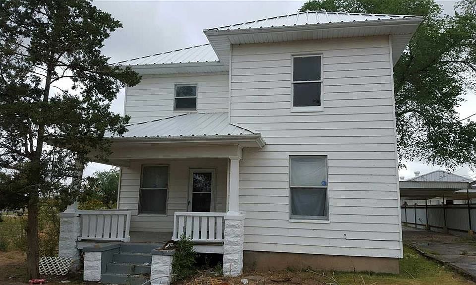1st image of 1901 E College Blvd