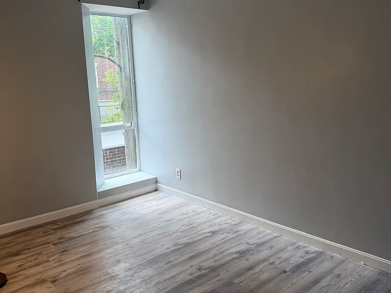 29 Concord Ave #212 — Photo 8