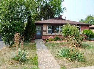 1370 Burnham Ave, Calumet City, IL