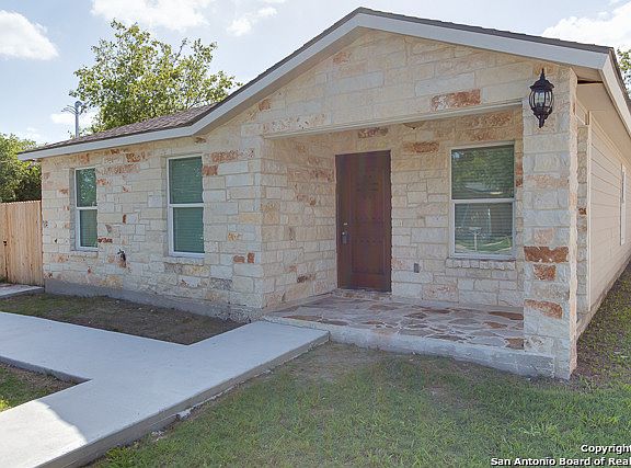4th image of 1511 NW 19th St