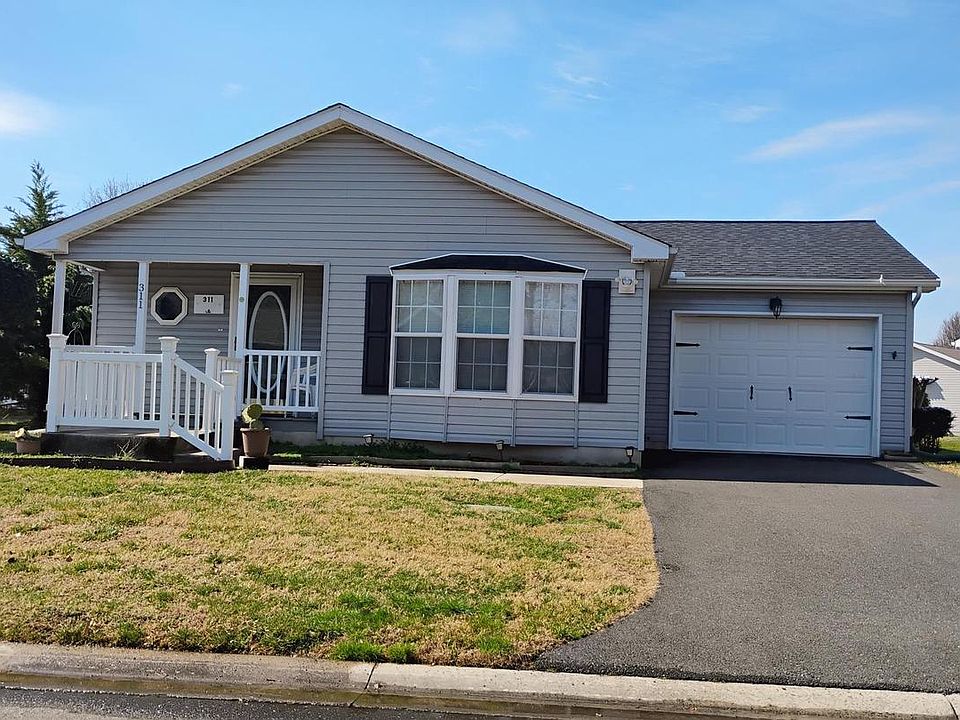 1st image of 311 Persimmon Cir W #311