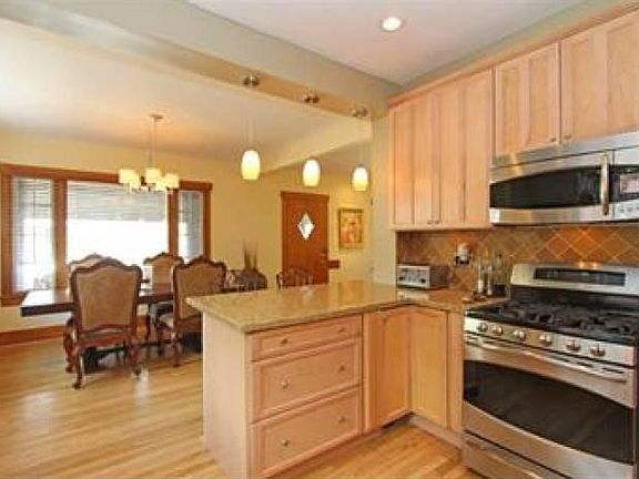 Kitchen 3