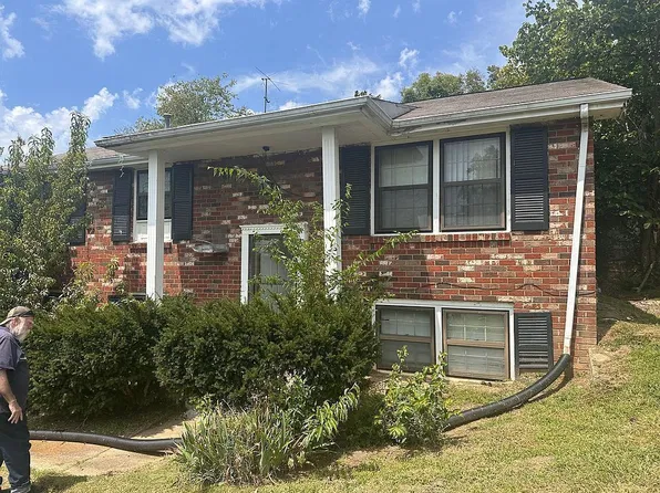 3835 Sam Boney Dr, Nashville, TN 37211