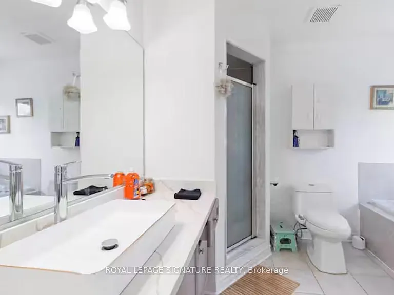 83 Sundridge St #UPPER — Photo 17