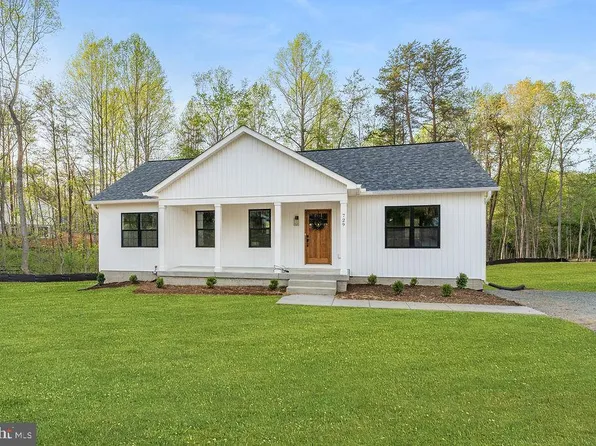 729 Vawter Corner Rd, Louisa, VA 23093