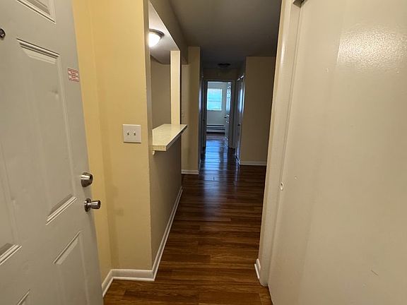 4th image of 1814 N Main St APT 102