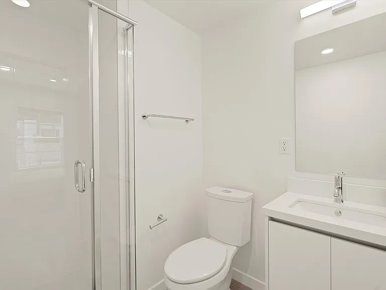 8833 Reading Ave Apartments — Photo 64