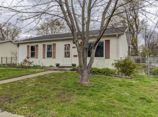 106 S Madison St, Lincoln, IL 62656