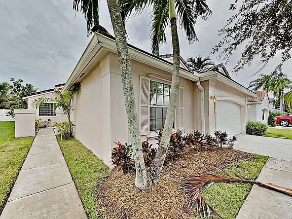 4th image of 18014 NW 21st St