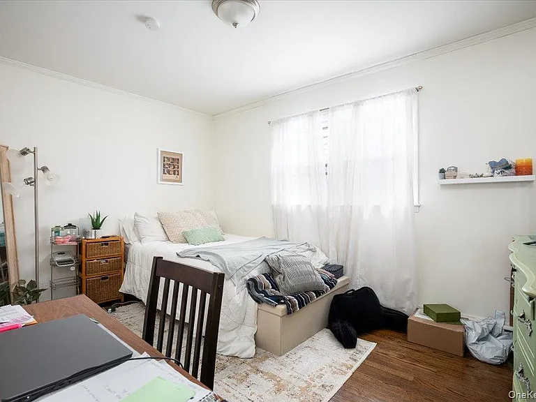 525 E Beech St #1 — Photo 14