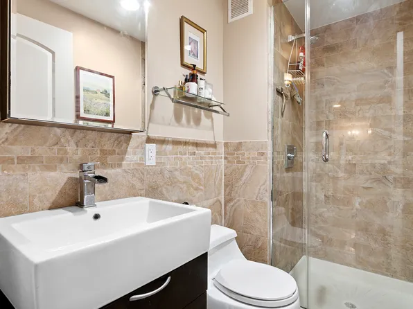 185 York Street image 6 of 8