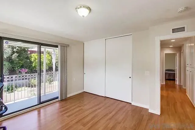 5954 Broadmoor Dr — Photo 3