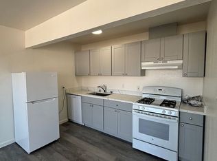 2344 E 17th St #4, Oakland, CA