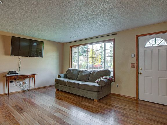 5th image of 12307 NE 9th St