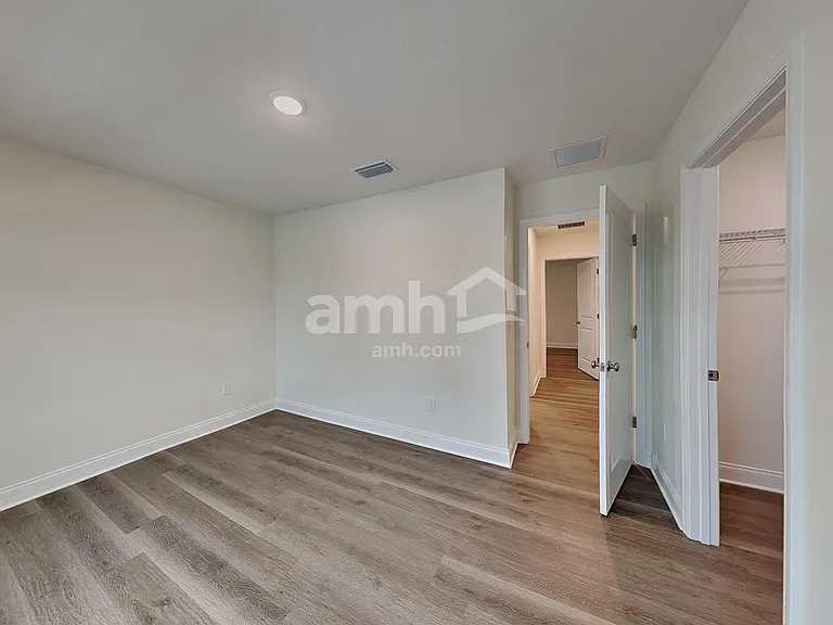 5739 Oesterle Rd — Photo 14