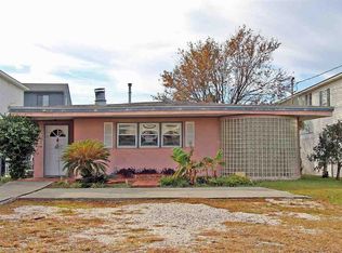 307 25th Ave N, North Myrtle Beach, SC 29582