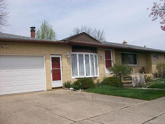 2nd image of 152 Burnside Dr