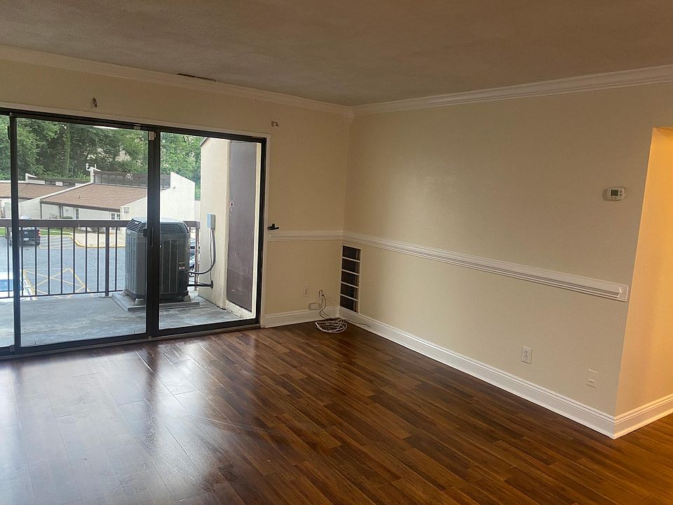 Living space and Balcony