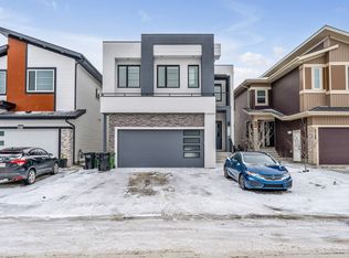 2123 18th Ave NW, Edmonton, AB T6T 2M8