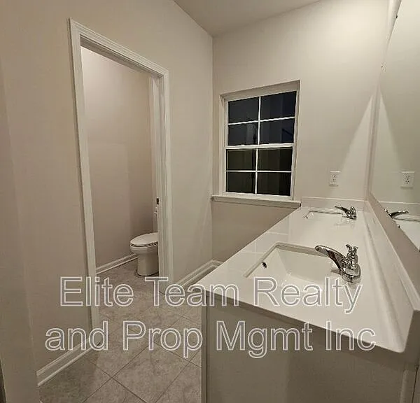 5416 Kings Ridge Dr — Photo 28