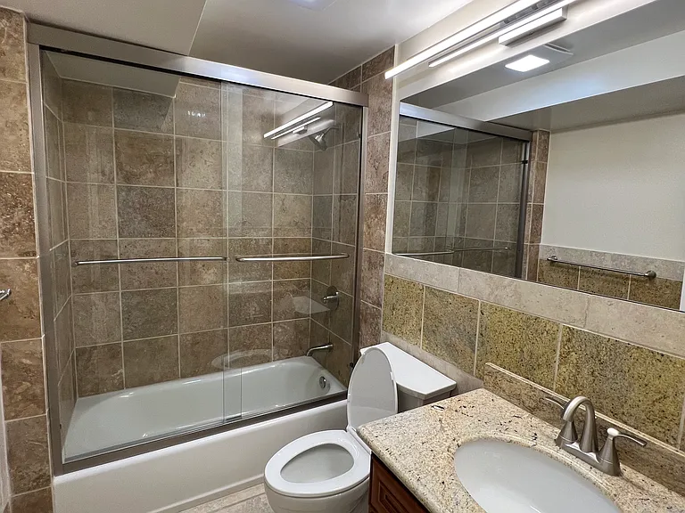 716 N 5th St #B — Photo 13
