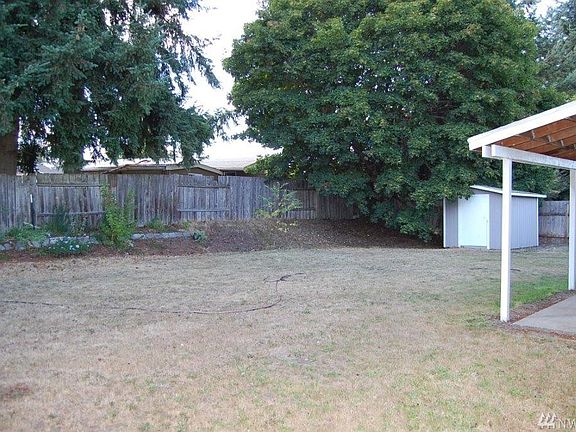 4th image of 5625 Mount Tahoma Ct SE