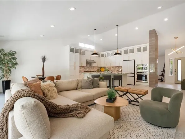 21681 Rushford Dr, Lake Forest, CA 92630