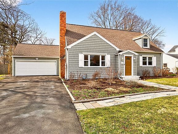 2nd image of 421 Kimberly Dr