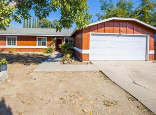 1710 W Elowin Ave, Visalia, CA 93291