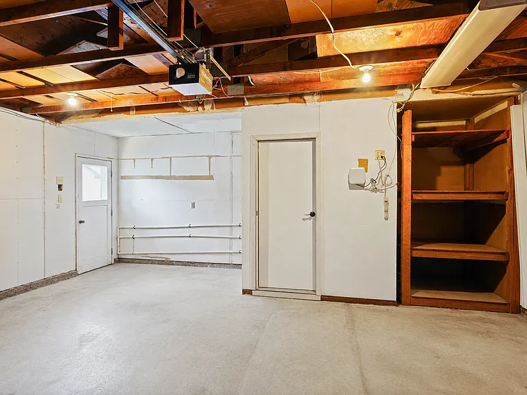 9699 Rudway Ct — Photo 28