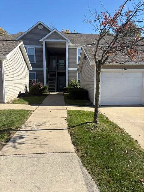 2 bed, 2.0 bath, 1382 sqft, $1,800 — Photo 1