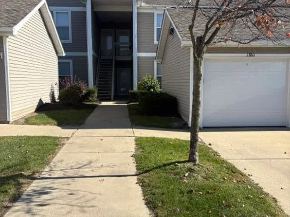 1378 Fox Pointe Cir, Ann Arbor, MI 48108