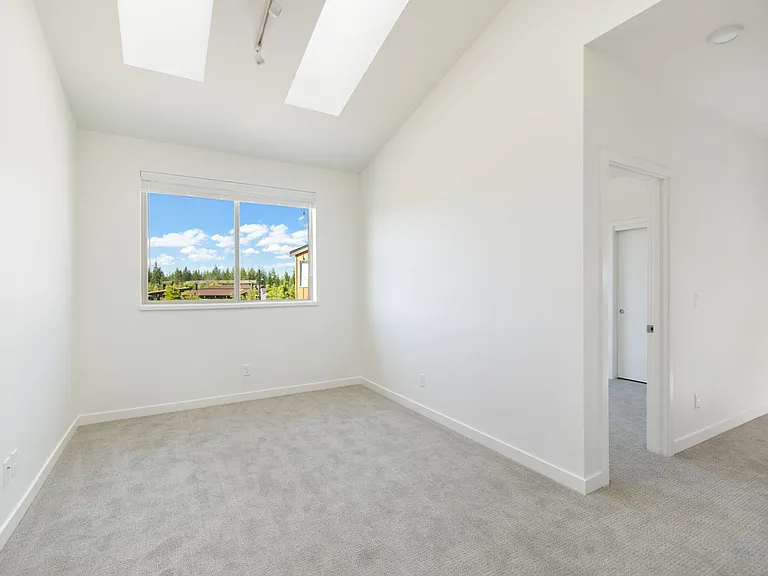 32766 Ten Trails Pkwy SE — Photo 15
