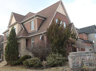 2158 Secretariat Ave #O, Oshawa, ON L1L0A9