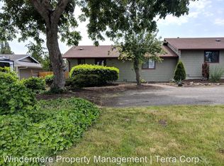 1409 32nd St, Anacortes, WA 98221