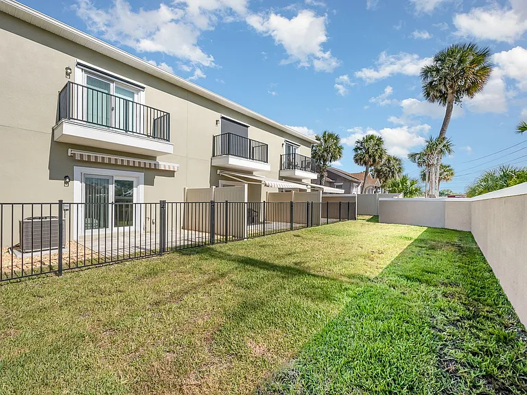 870 Paddleboard Ct — Photo 23