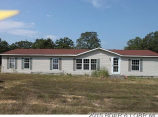 121 Coffman Bend Dr, Climax Springs, MO 65324