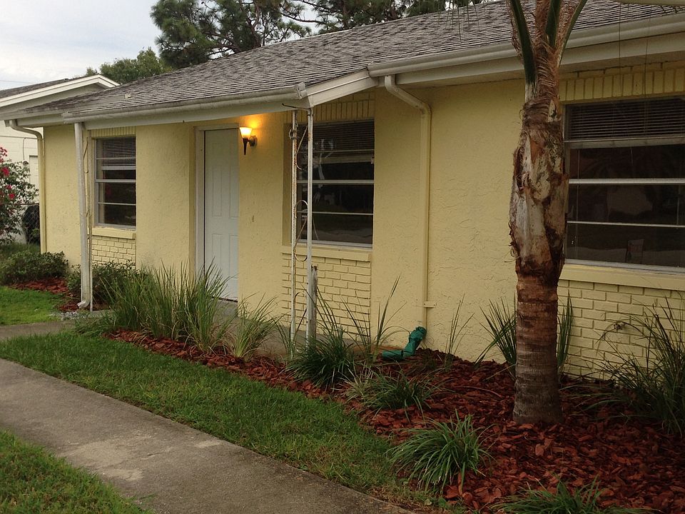 Closer view of front of house