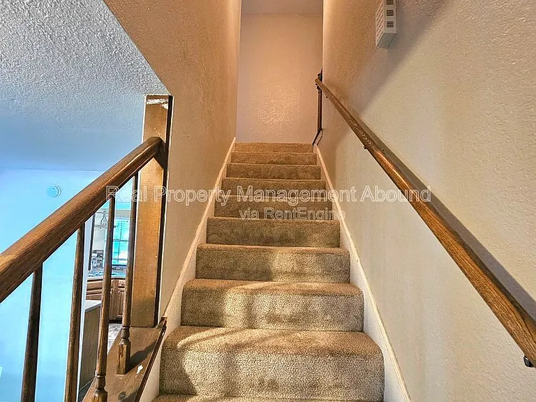 1811 W Gulfport Cir — Photo 13