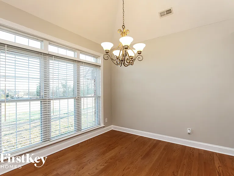 130 Hunters Hill Dr — Photo 4