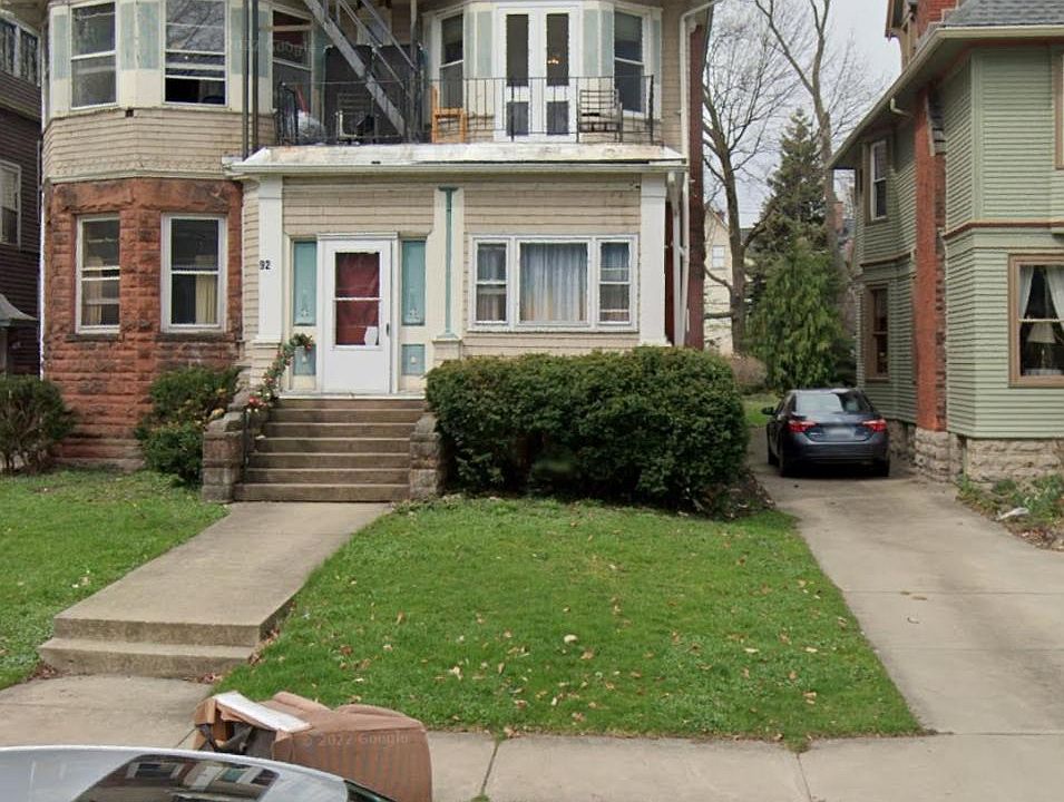 1st image of 92 Ashland Ave APT 3