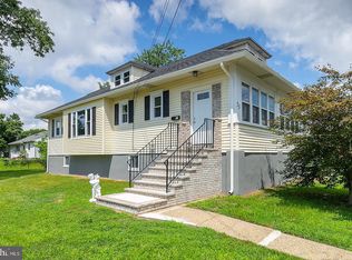 53 Grant Ave, Mount Ephraim, NJ 08059