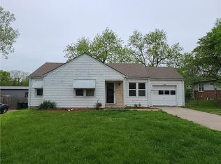103 Grant Dr, Warrensburg, MO 64093