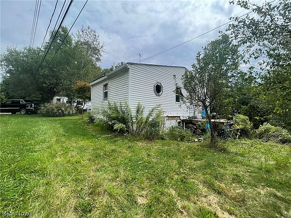 3rd image of 5012 S Ridge Rd E