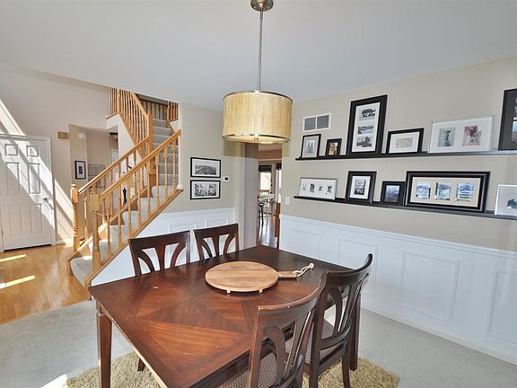 4th image of 1446 Sequoia Dr