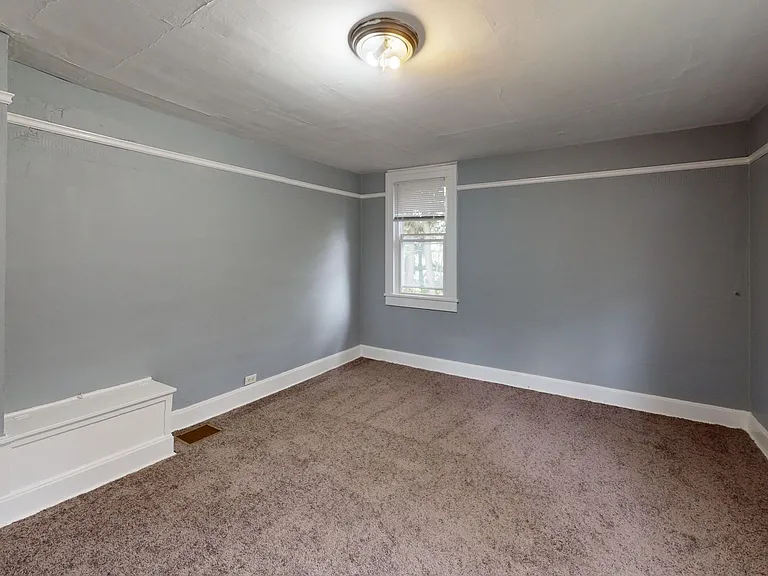 225 Atcheson Ave — Photo 10