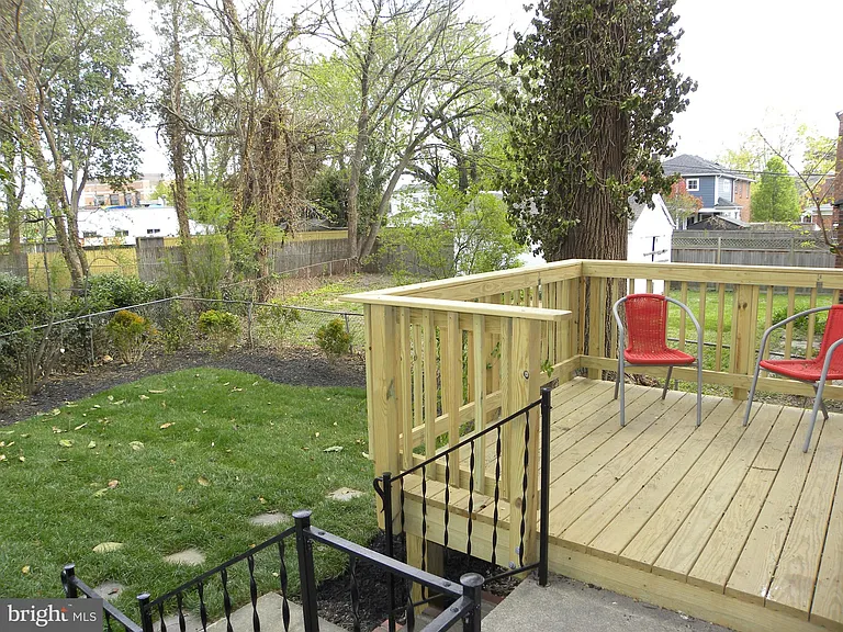 609 Ramsey St — Photo 19