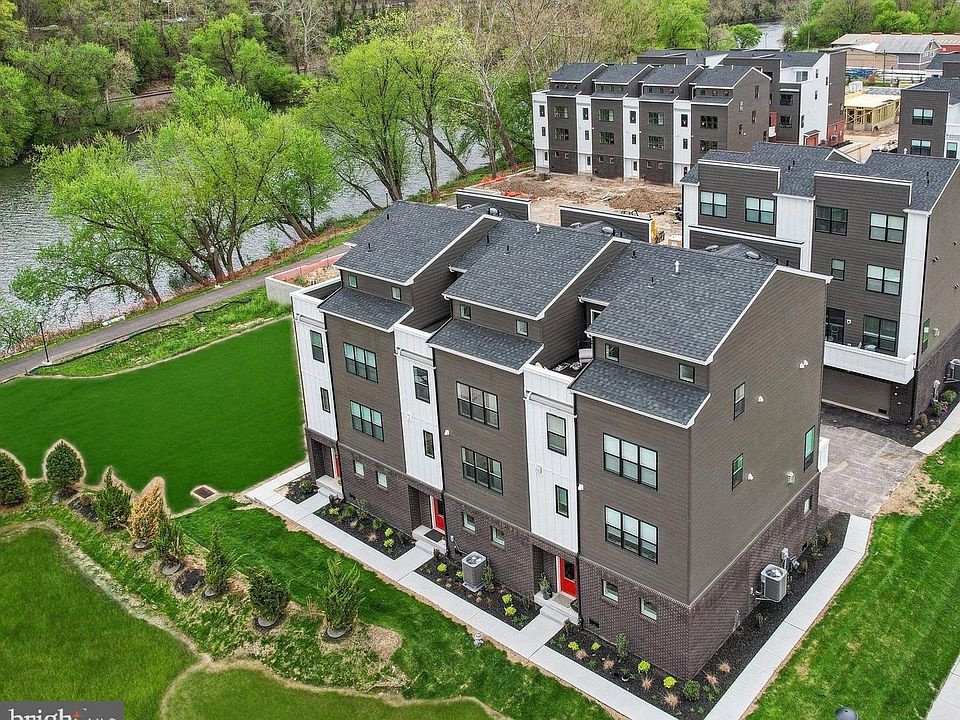 1st image of 951 Riverplace Dr #51O