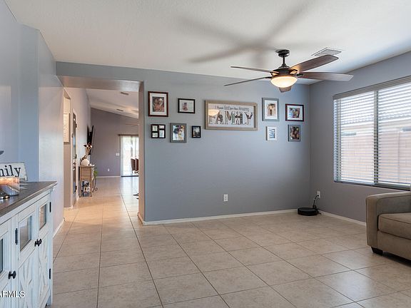5th image of 2912 N TAYLOR Lane