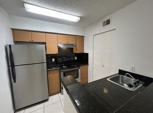 620 S Park Rd #152, Hollywood, FL 33021